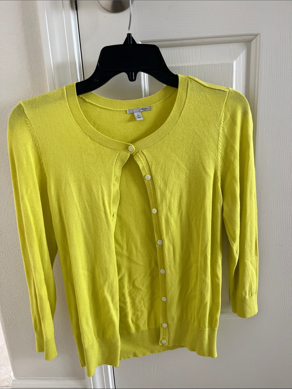 Halogen Lime Green Button-Front Lightweight Cardigan